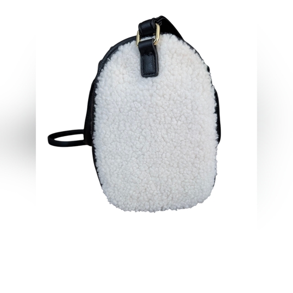 Juicy Couture Black and White Crossbody Bag - Picture 2 of 8